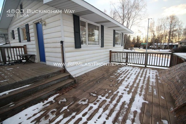 Building Photo - 4803 Buckingham Way
