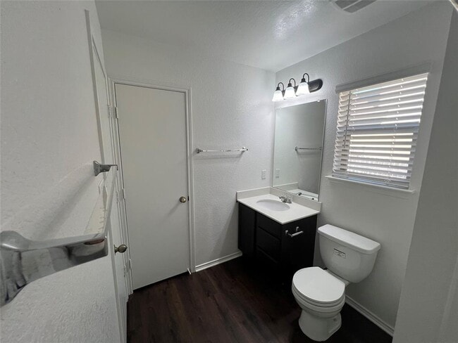 Building Photo - 270 Sheep Trail Dr