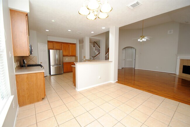 Building Photo - 1115 Oxford Mills Ln