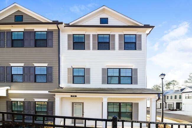 Building Photo - 866 Calvin Park Dr