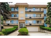 Building Photo - 9600 S Komensky Ave