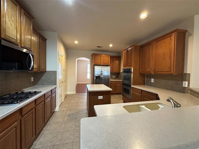 Building Photo - 811 Admiral Bay Ln