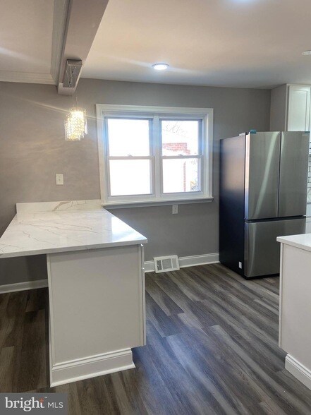 Building Photo - 5104 McFaul Rd