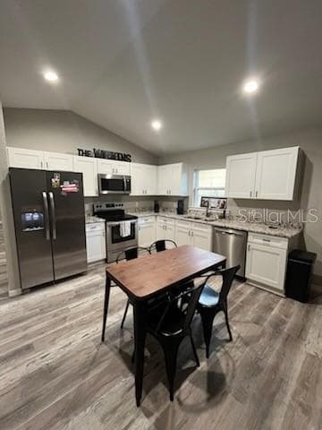 Building Photo - 137 Woodland Dr