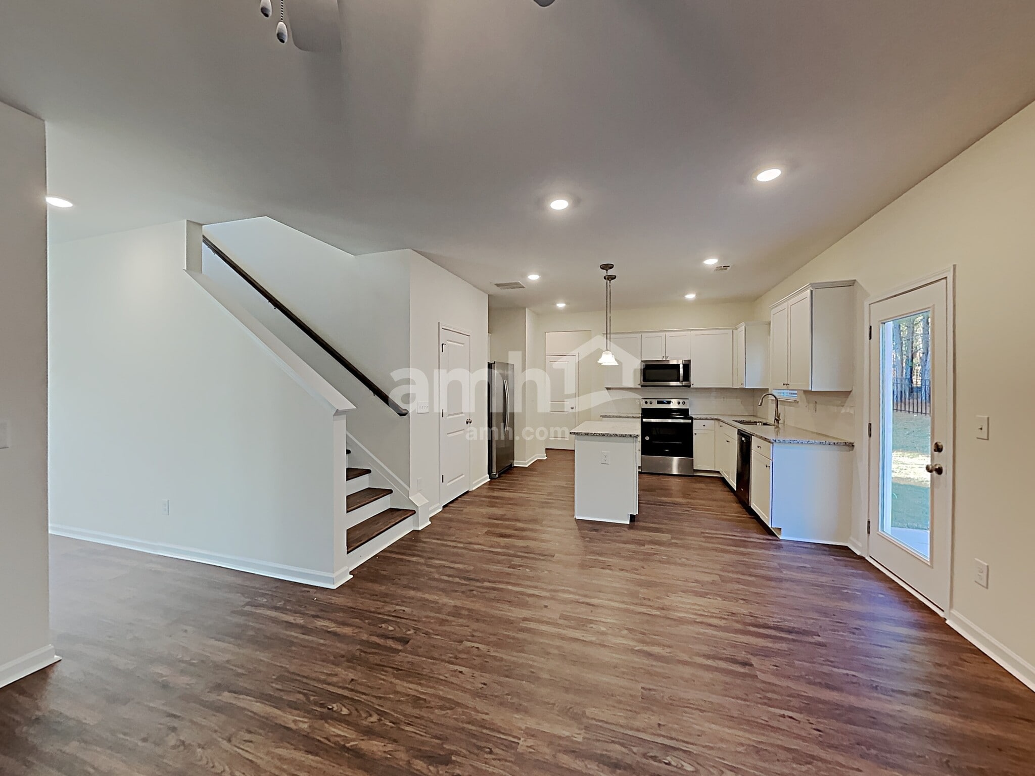 Building Photo - 81 Cheatham Hill Ln