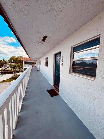 View of Front Door - 1400 NE 57th St