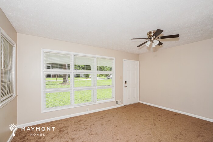Building Photo - 310 Sunset Dr