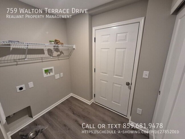Building Photo - 759 Walton Ter Dr