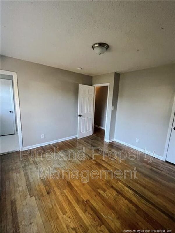 Building Photo - 321 Prairie Ct