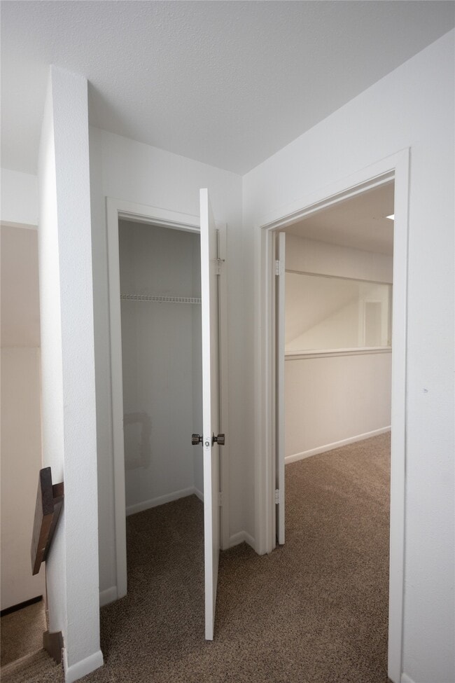 Building Photo - 8100 Cambridge St