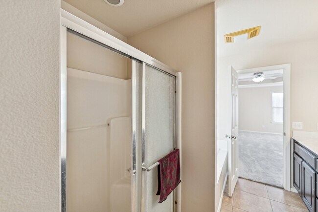 Building Photo - 4124 S 134th E Ave