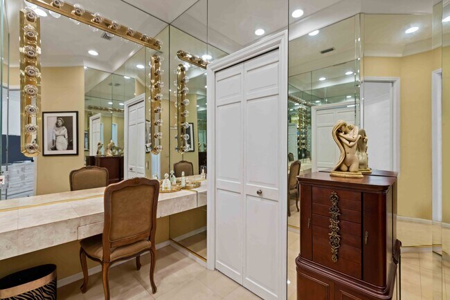 Building Photo - Luxury Golf Course Rental with private movie theater and ideal for entertaining large groups