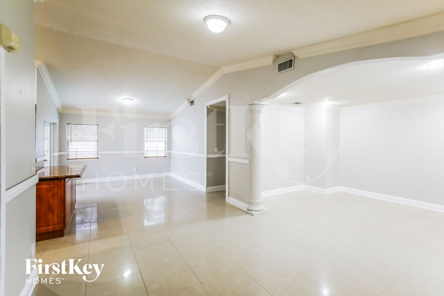 Building Photo - 17023 SW 149th Pl