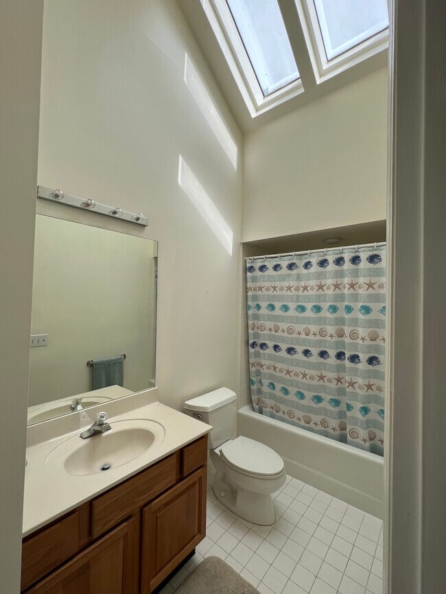 Bathroom #2 - 1407 BB Sams Ct