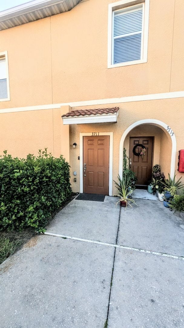 Building Photo - Annual unfurnished-3 bedroom, 2 bath condo with garage in gated community!