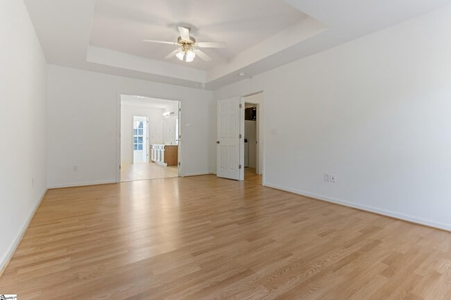 Building Photo - 301 Carnahan Dr