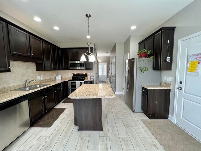 Building Photo - Welcome to The Bluffs on New River!