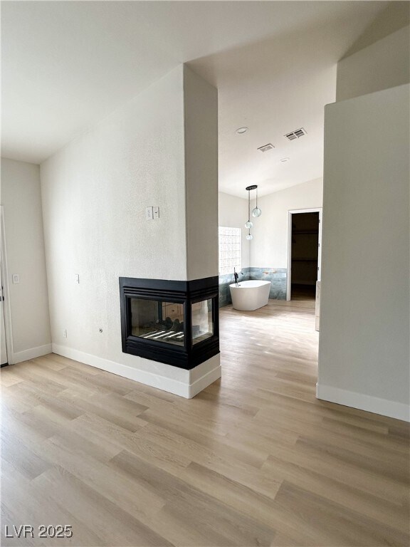 Building Photo - 10668 Porta Romana Ct