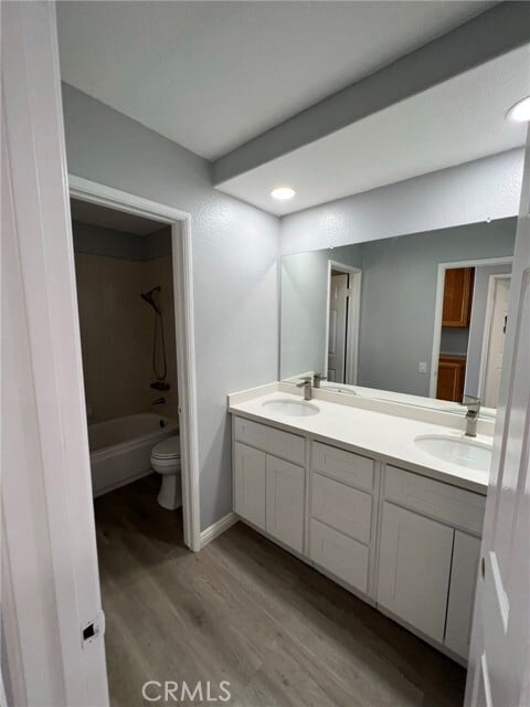 Building Photo - 543 S Eveningsong Ln