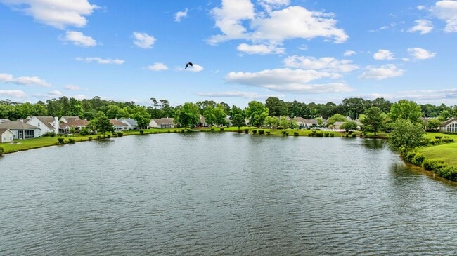 Building Photo - Coastal Living in a Quiet Community