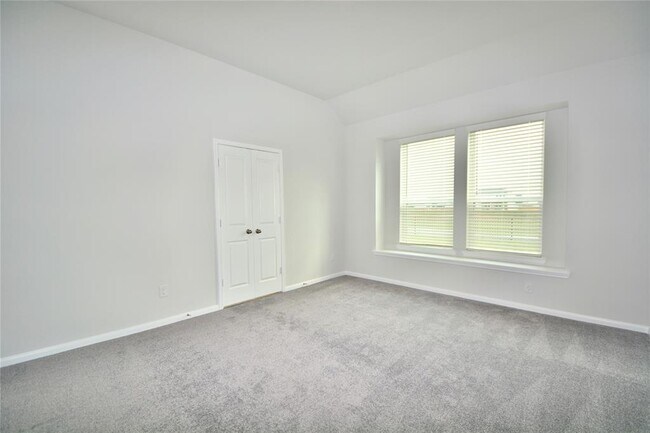Building Photo - 6602 Canary Knl Ct