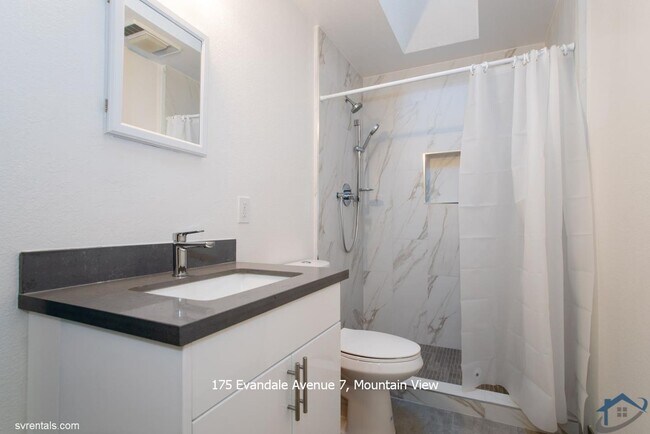 Building Photo - 175 Evandale Ave