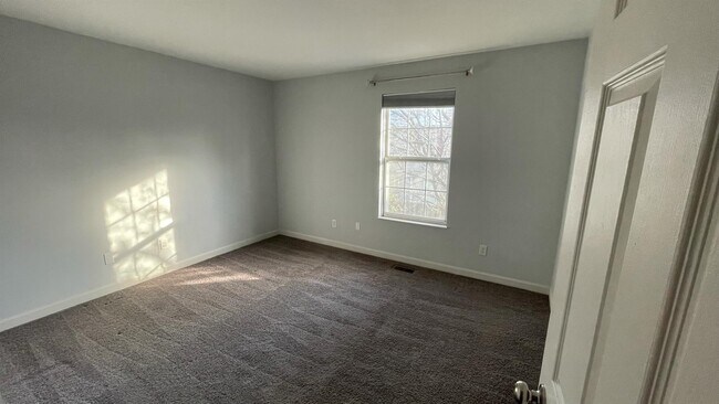 Building Photo - 1812 Messner Dr