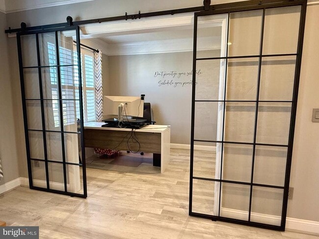 Building Photo - 7548 Morris St