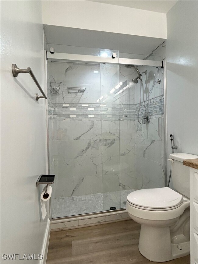 Building Photo - 1428 SE 20th Ave