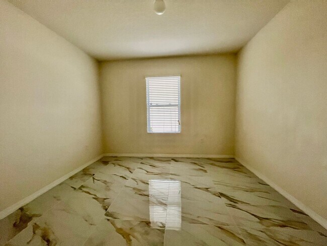 Building Photo - 3227 Bayou Bay Dr