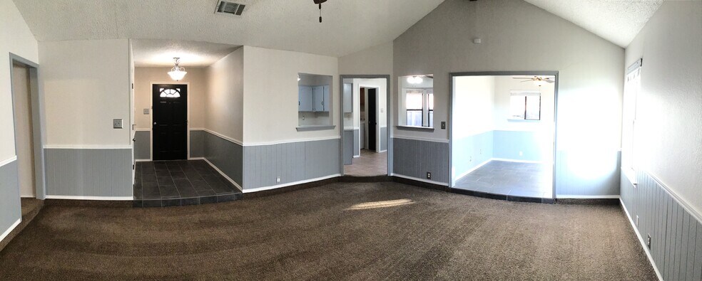Building Photo - 6349 Hunters Glen Dr