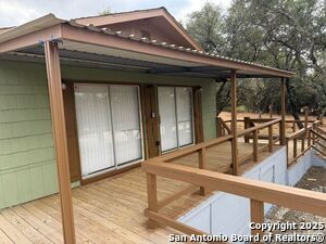 Building Photo - 173 Water Oak Ln