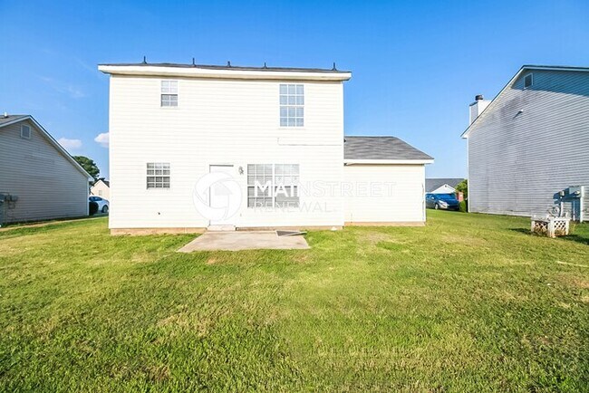 Building Photo - 4 Bedroom Pet-Friendly Home in Jonesboro, GA with Main Street Renewal