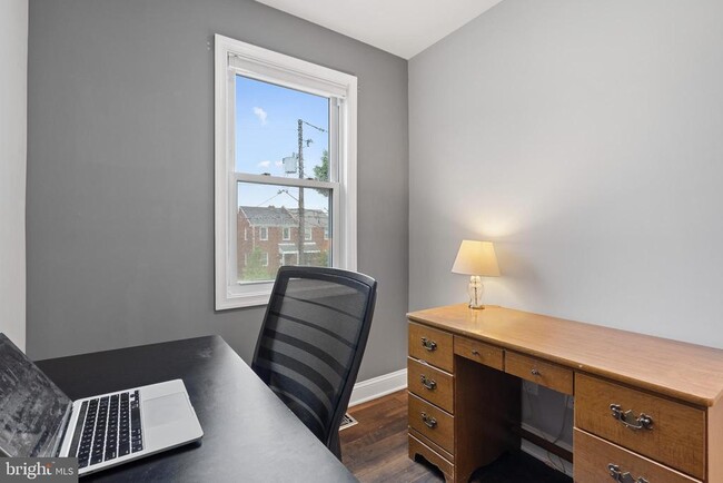 Building Photo - 5054 8th St NE