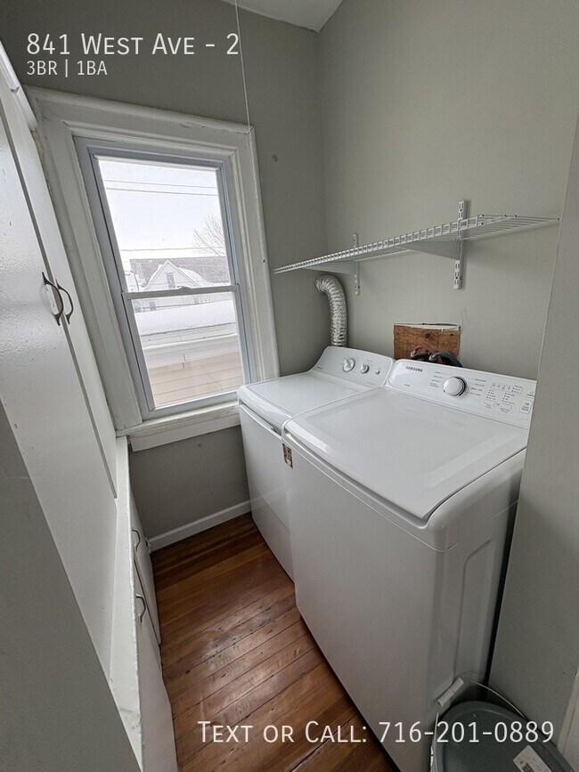 Building Photo - 841 West Ave