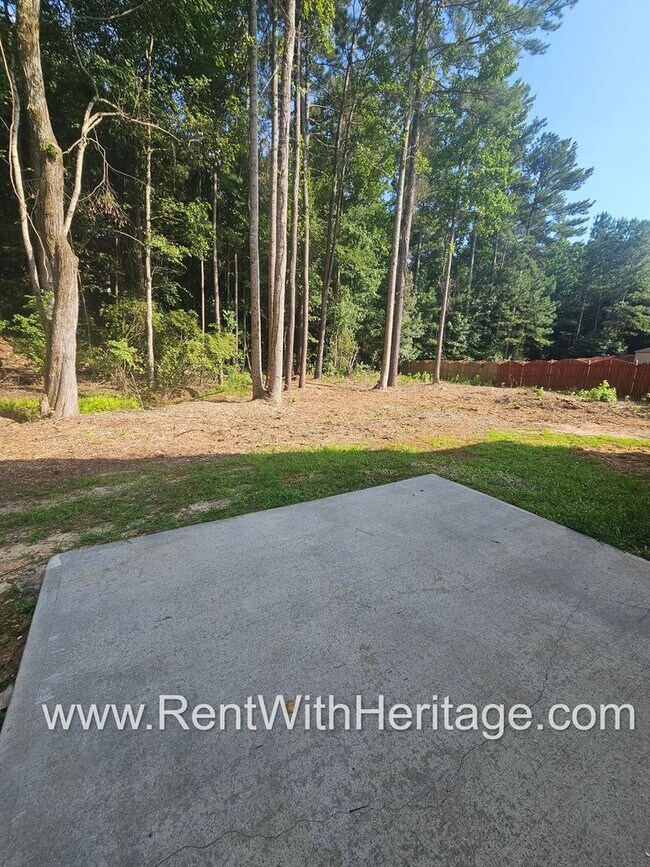 Building Photo - Gorgeous 3bd/ 2.5 bath Home in Popular Nat...