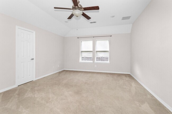 Building Photo - 6915 Pebble Pass Ln