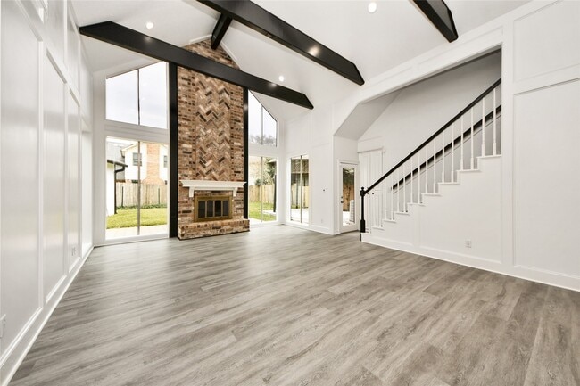 Building Photo - 1407 Sherfield Ridge Dr