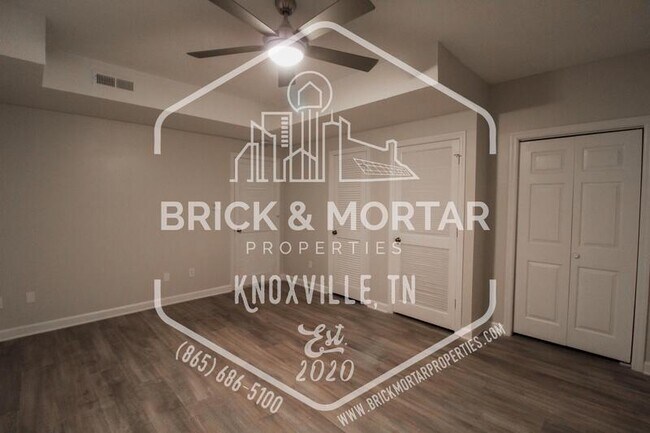 Building Photo - 4045 Heather Ct NW