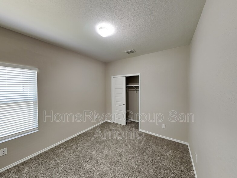 Building Photo - 13541 Lily Ln