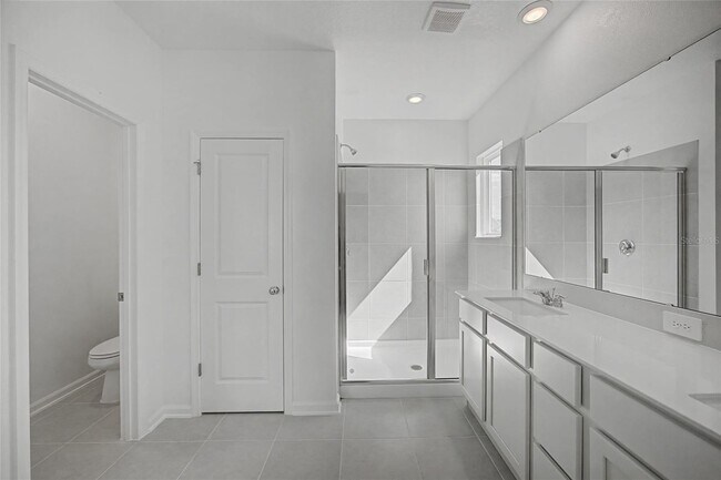 Building Photo - 2685 Bevel Ln