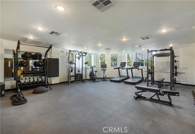 Building Photo - 1303 Orange Grove Ave