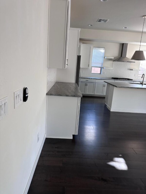 Building Photo - 3427 E Harwell Rd