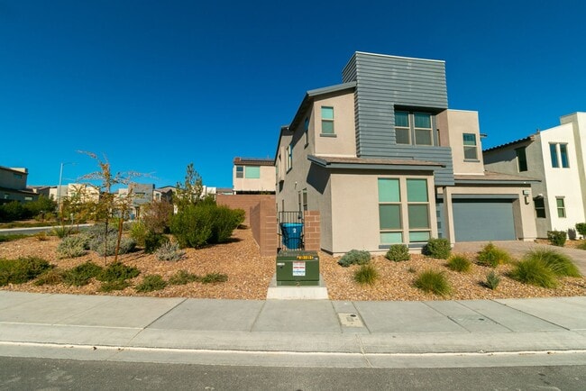 Building Photo - Uniting classic enrichments with modern practicality with This 4 Bedroom In North Las Vegas!