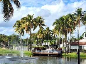 Building Photo - 651 Lyons Rd