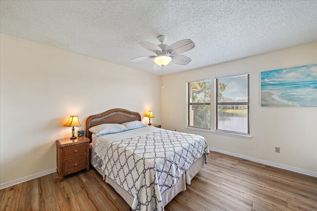 Building Photo - 4029 Crockers Lake Blvd