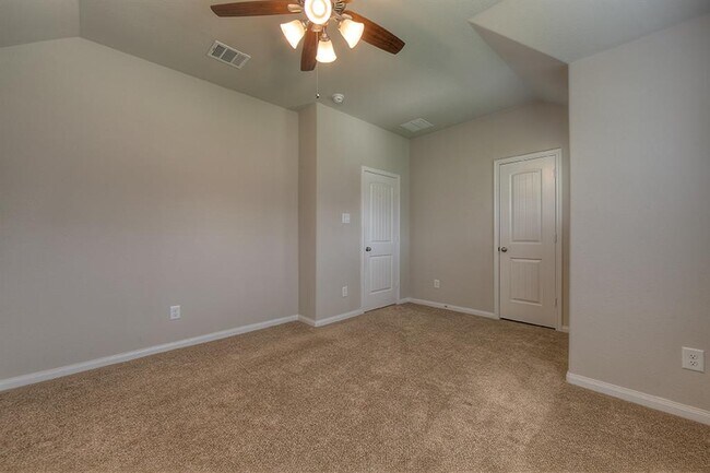 Building Photo - 314 Moonwalk St