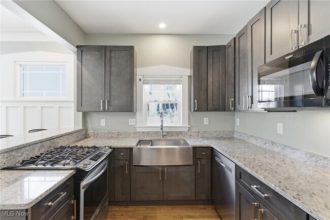 Building Photo - 2728 Euclid Heights Blvd