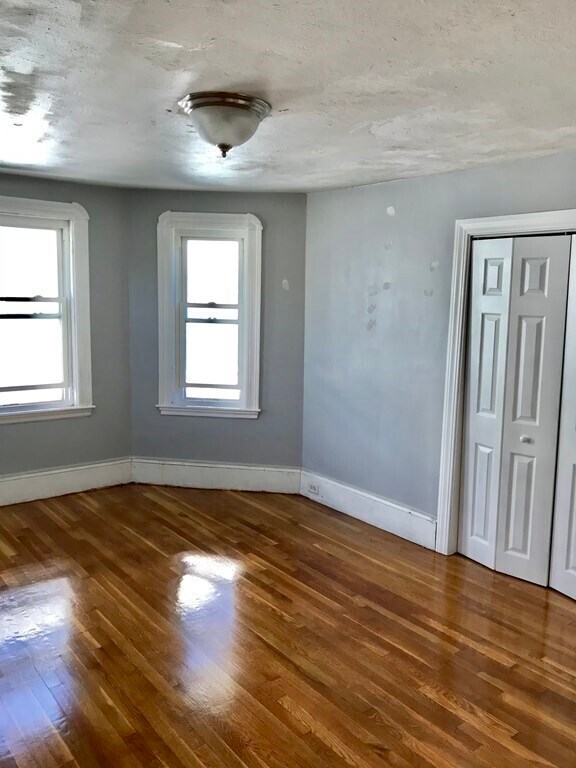 Building Photo - 41 Fellsway E