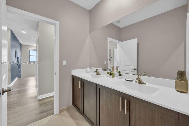 Building Photo - 24970 SW 108th Ave
